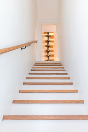 Foto - Te koop: Instapklare, monumentale woning met ruime woonkamer, tuinkamer en echte Amerikaanse veranda op een ruim perceel in Landgraaf.